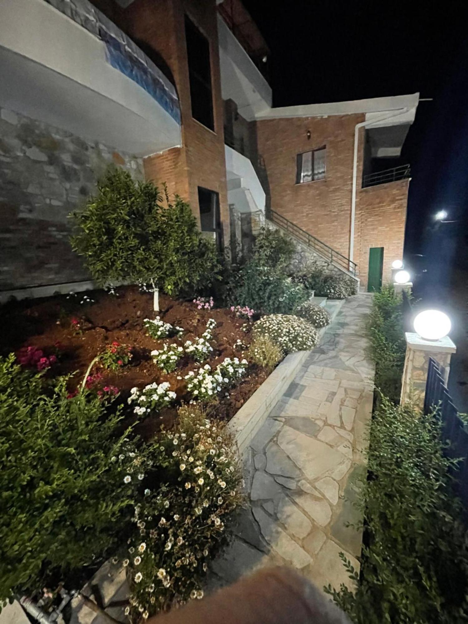Hotel Kappa3 Villas Kanine Екстериор снимка