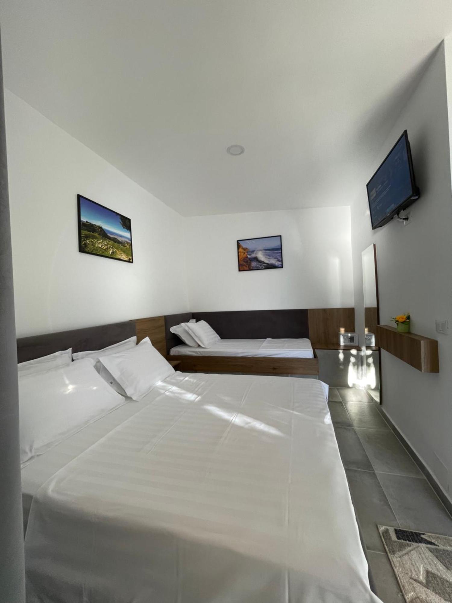 Hotel Kappa3 Villas Kanine Екстериор снимка